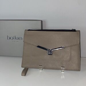 Botkier Valentina medium pouch clutch wristlet in taupe Griege leather NWT NIB